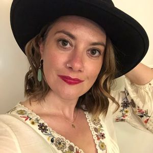Meet your Posher, Jenny